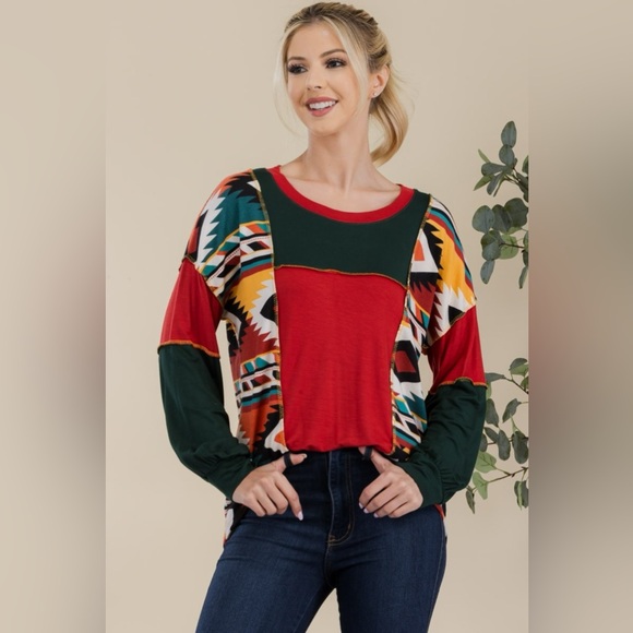 Celeste Full Size Exposed Seam Printed Color Block T-Shirt 10010092977 - Picture 1 of 5